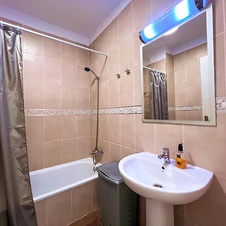 Appartement First Line From The Ocean! Ac! Pp21 *